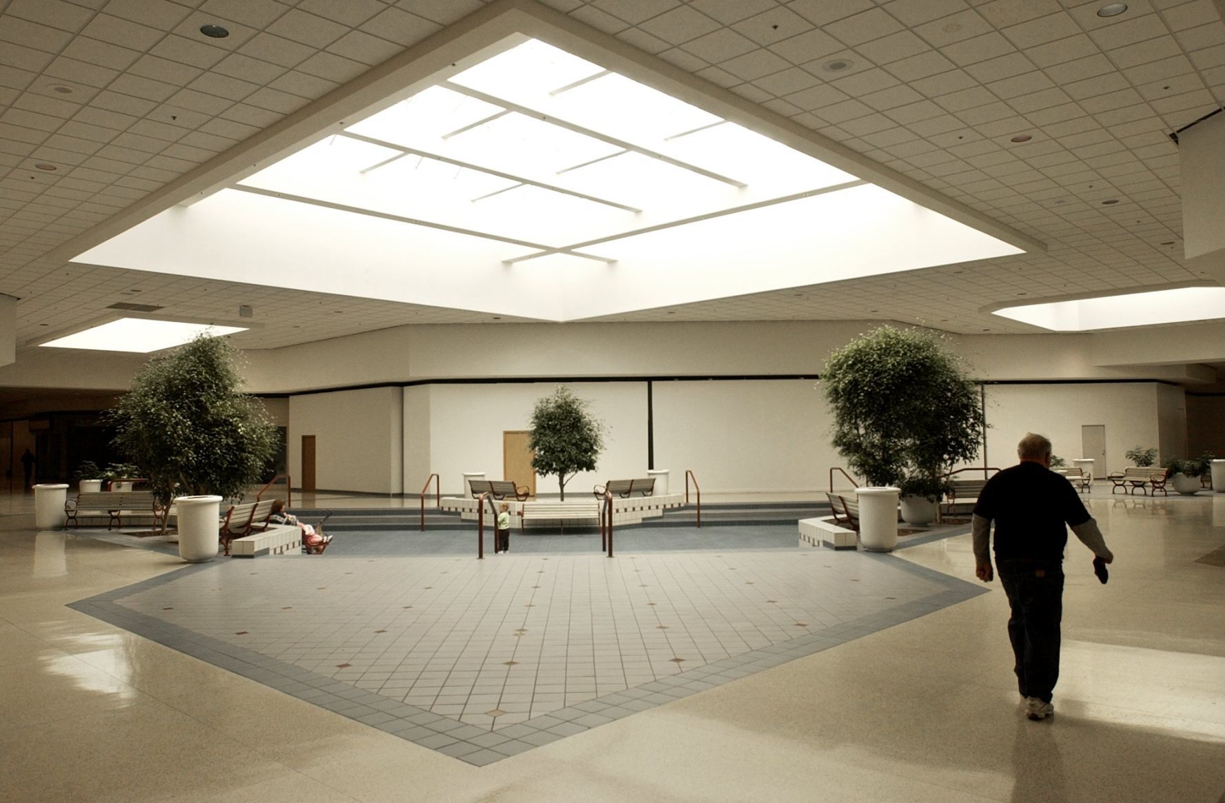 College Hills Mall